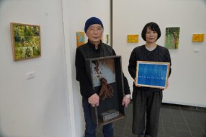 柏原高校美術部にゆかりの「3人展」