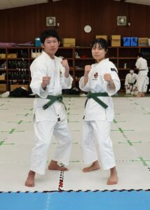 全国大会に向け、気合を入れる畑さんと細見さん